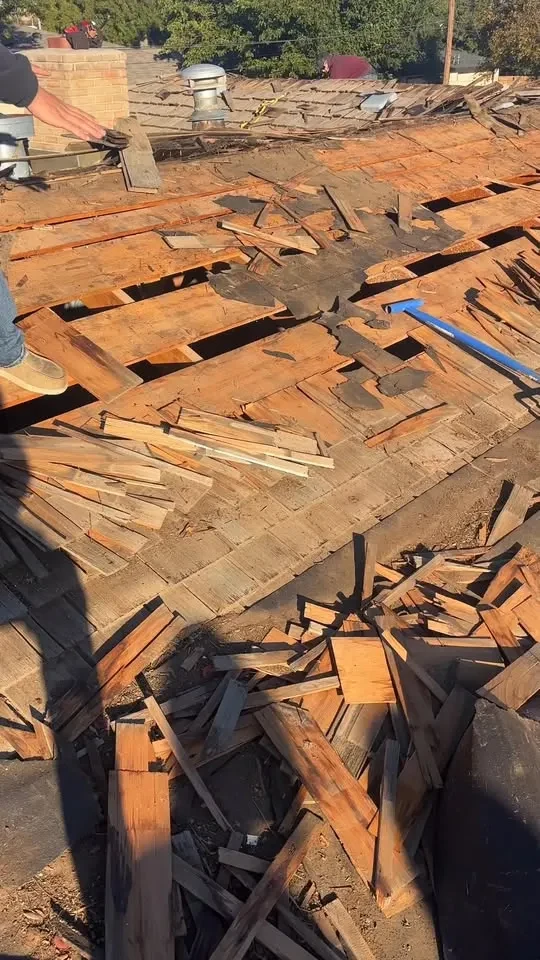 Wood Shake Roof Replaced Through Insurance